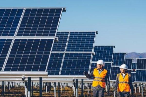 Différences et distinctions du matériau du fusible photovoltaïque
